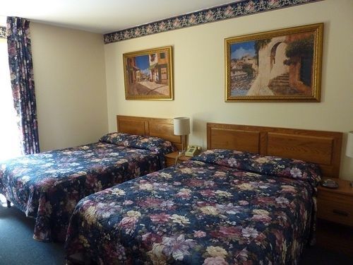 Hotel Viger Монреал Екстериор снимка